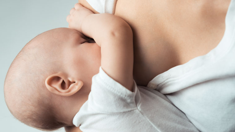 Aleitamento materno reduz o risco de leucemia na infância