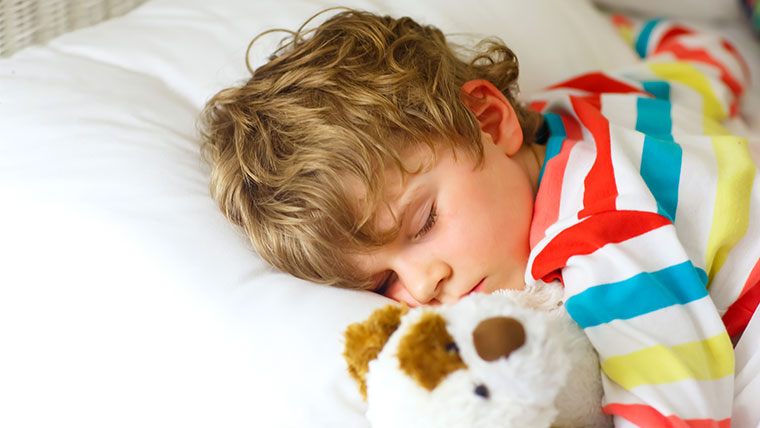 dormir_crianc-a